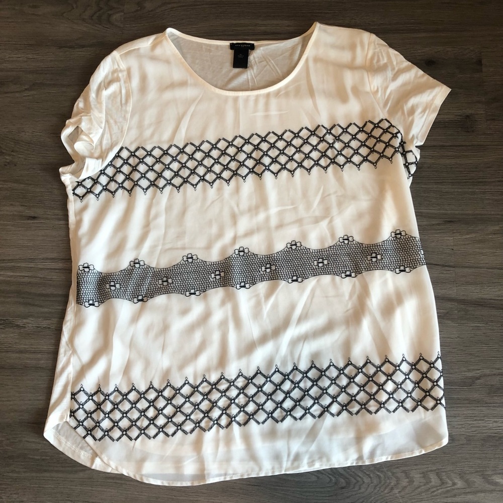 Loft mixed media top